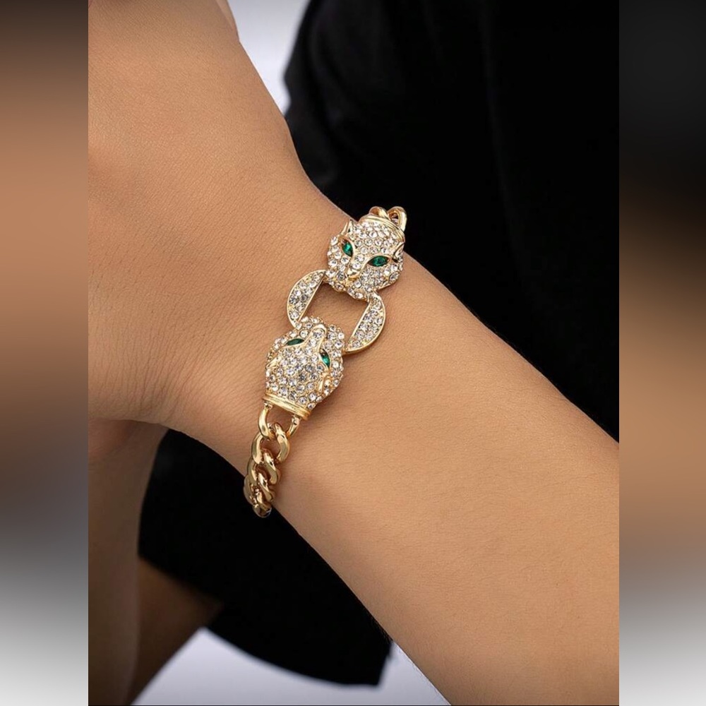 Elegant Double Head Gold Panther Bracelet nwt - Picture 1 of 6